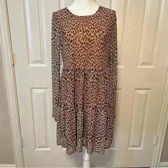 love, Fire animal print long sleeve dress with drop waist size medium - Picture 7 of 12